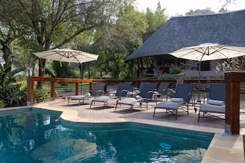 milima big 5 safari lodge