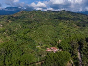 Casa Rivera Del Cacao,Buenavista>>Armenia,3 star