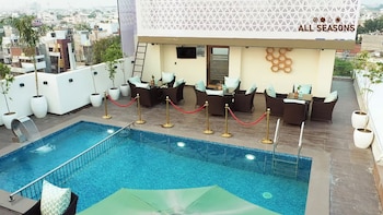 All Seasons,Lucknow>>Gomti Nagar,2.5 star