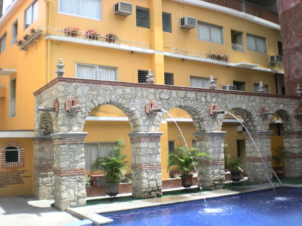 hotel tajin