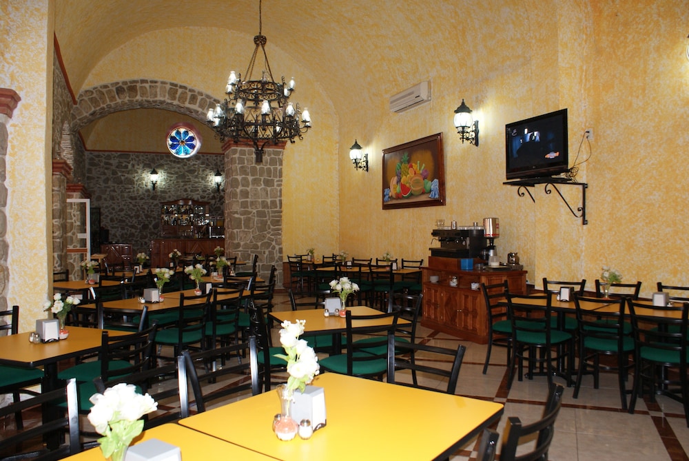 hotel tajin