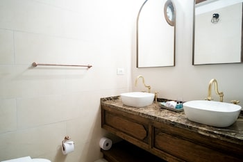 hotel casa alcestre