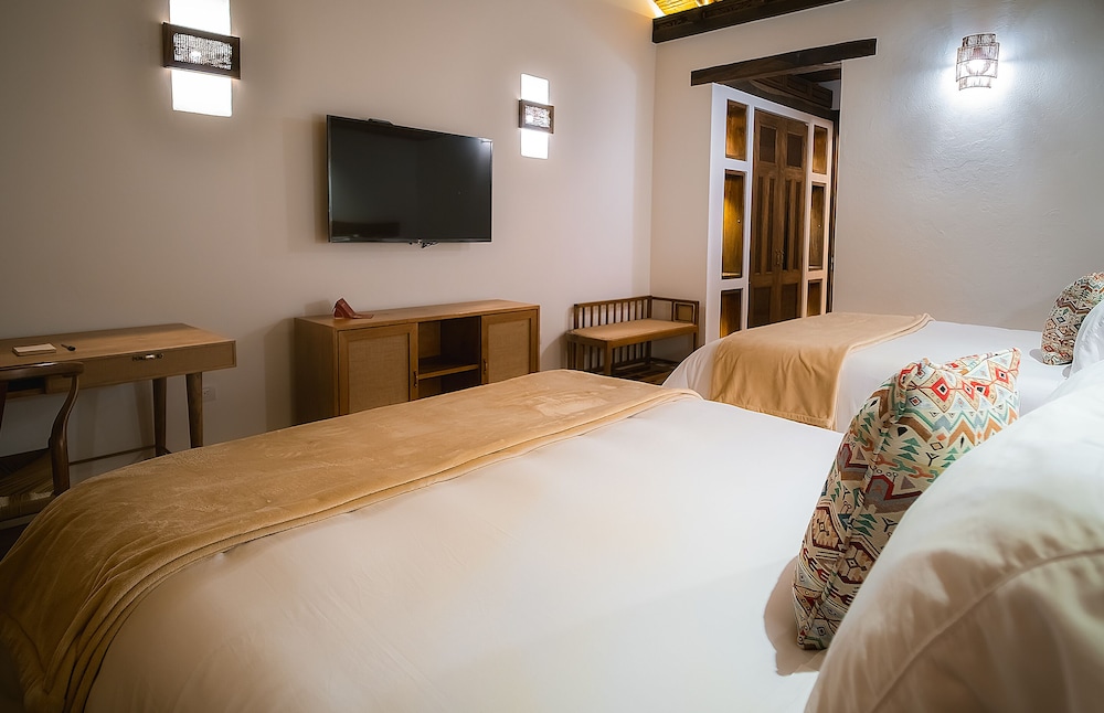 hotel casa alcestre