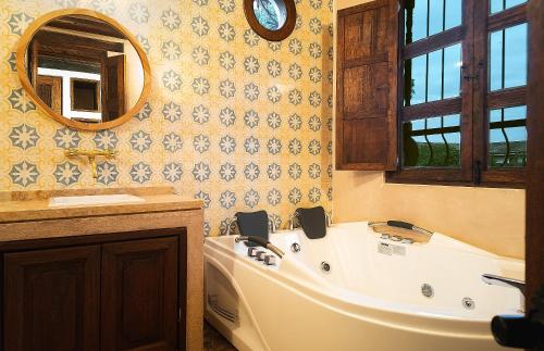 hotel casa alcestre