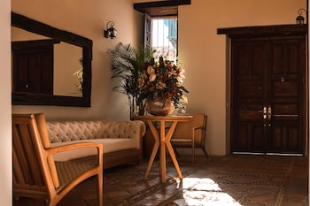 hotel casa alcestre