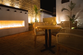 hotel casa alcestre