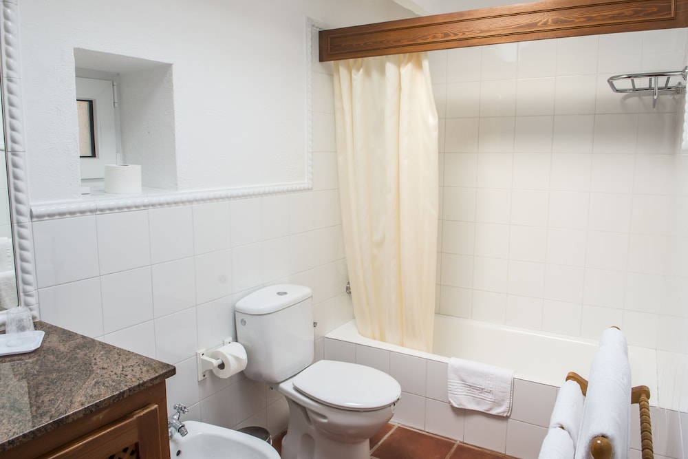 hotel rural biniarroca adults only