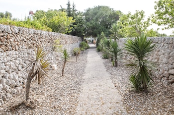 hotel rural biniarroca adults only