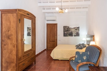 hotel rural biniarroca adults only