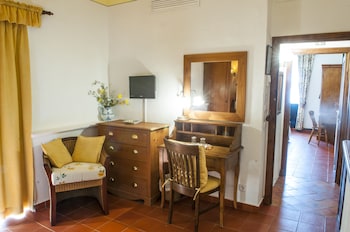 hotel rural biniarroca adults only