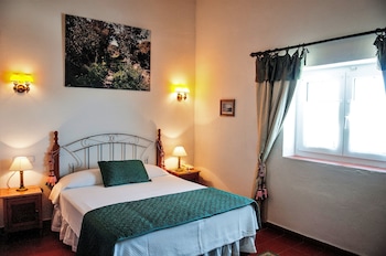 hotel rural biniarroca adults only