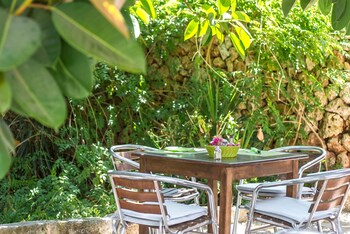 hotel rural biniarroca adults only