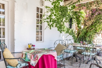 hotel rural biniarroca adults only