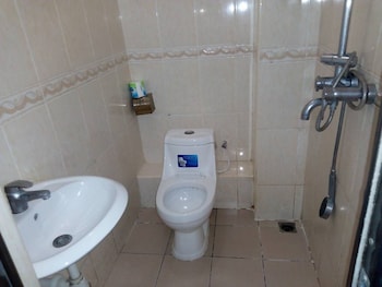 louis montfort grand resort mombasa