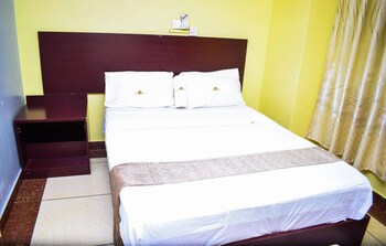 louis montfort grand resort mombasa