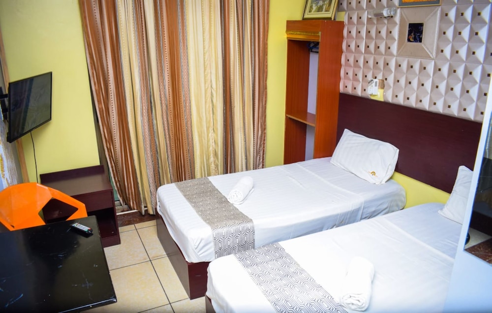 louis montfort grand resort mombasa