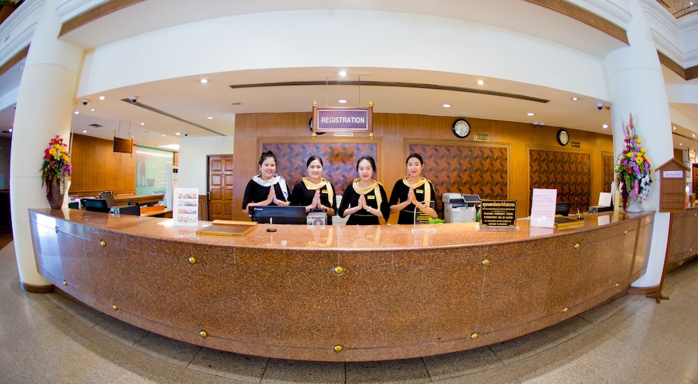 twin lotus hotel