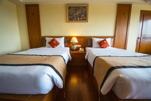 chakungrao riverview hotel
