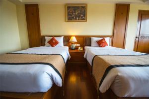 chakungrao riverview hotel