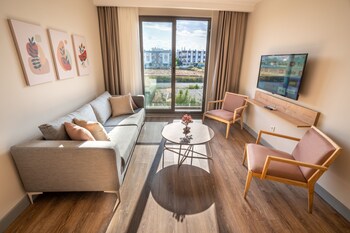 marine homes lara