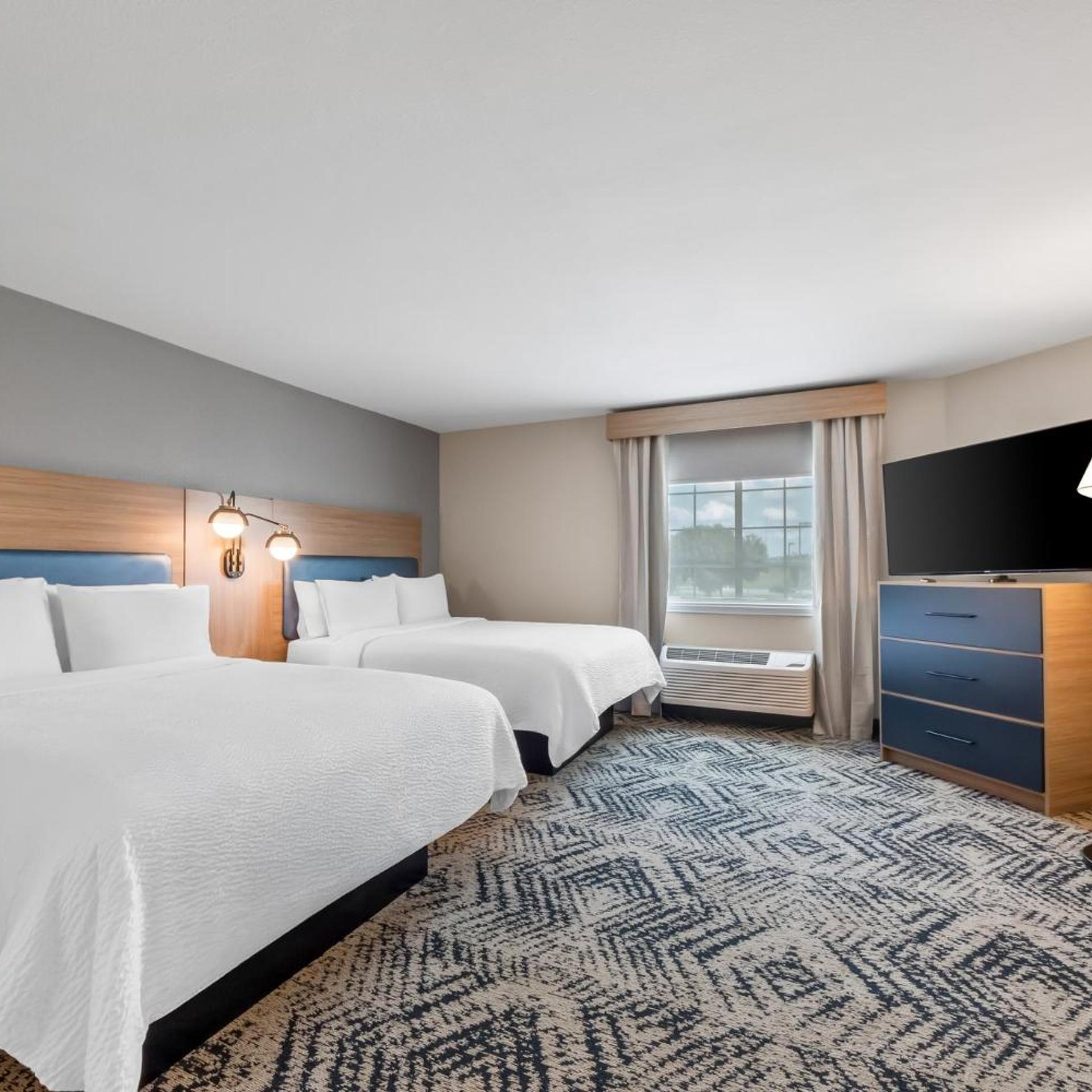 candlewood suites victoria by ihg