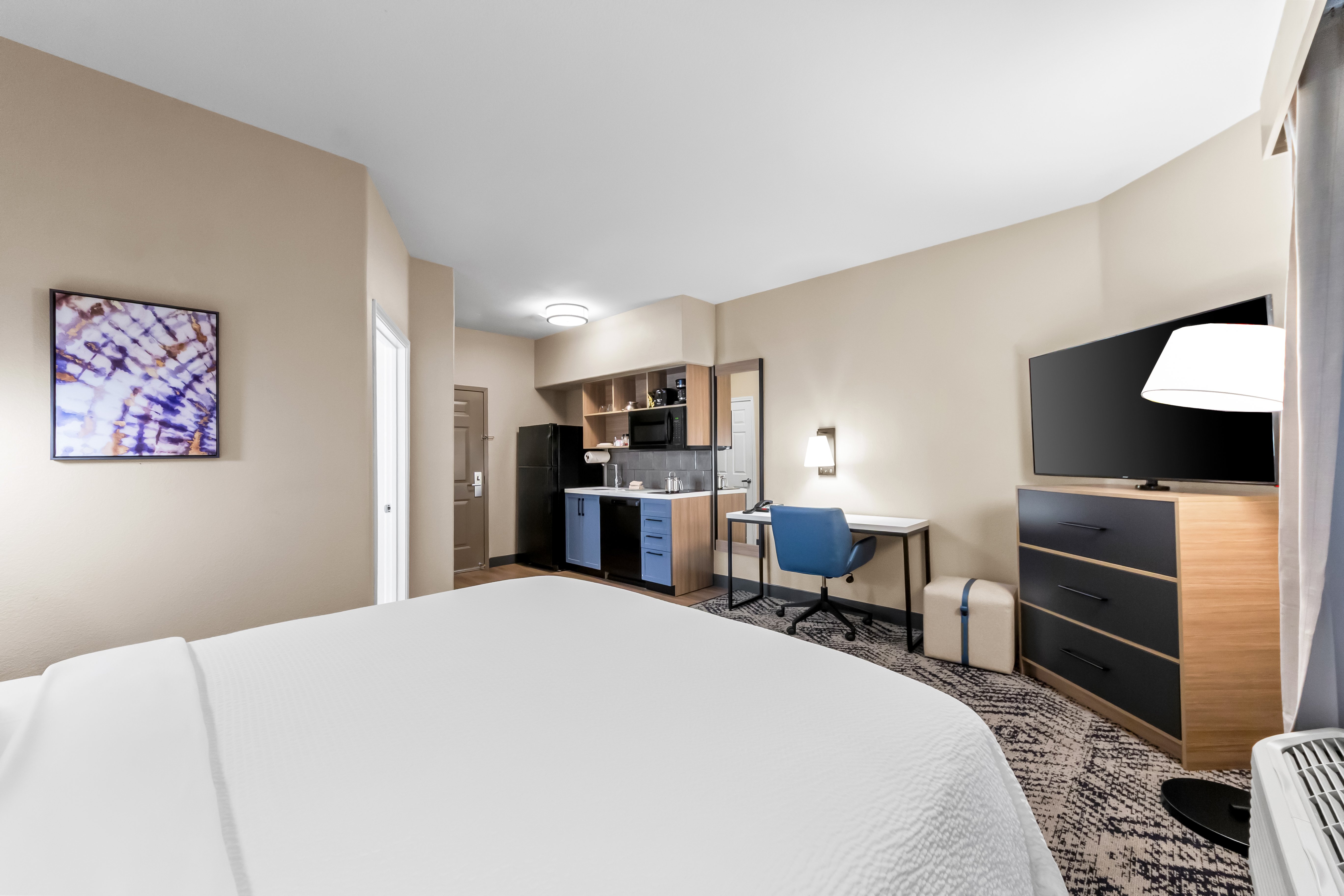 candlewood suites victoria by ihg