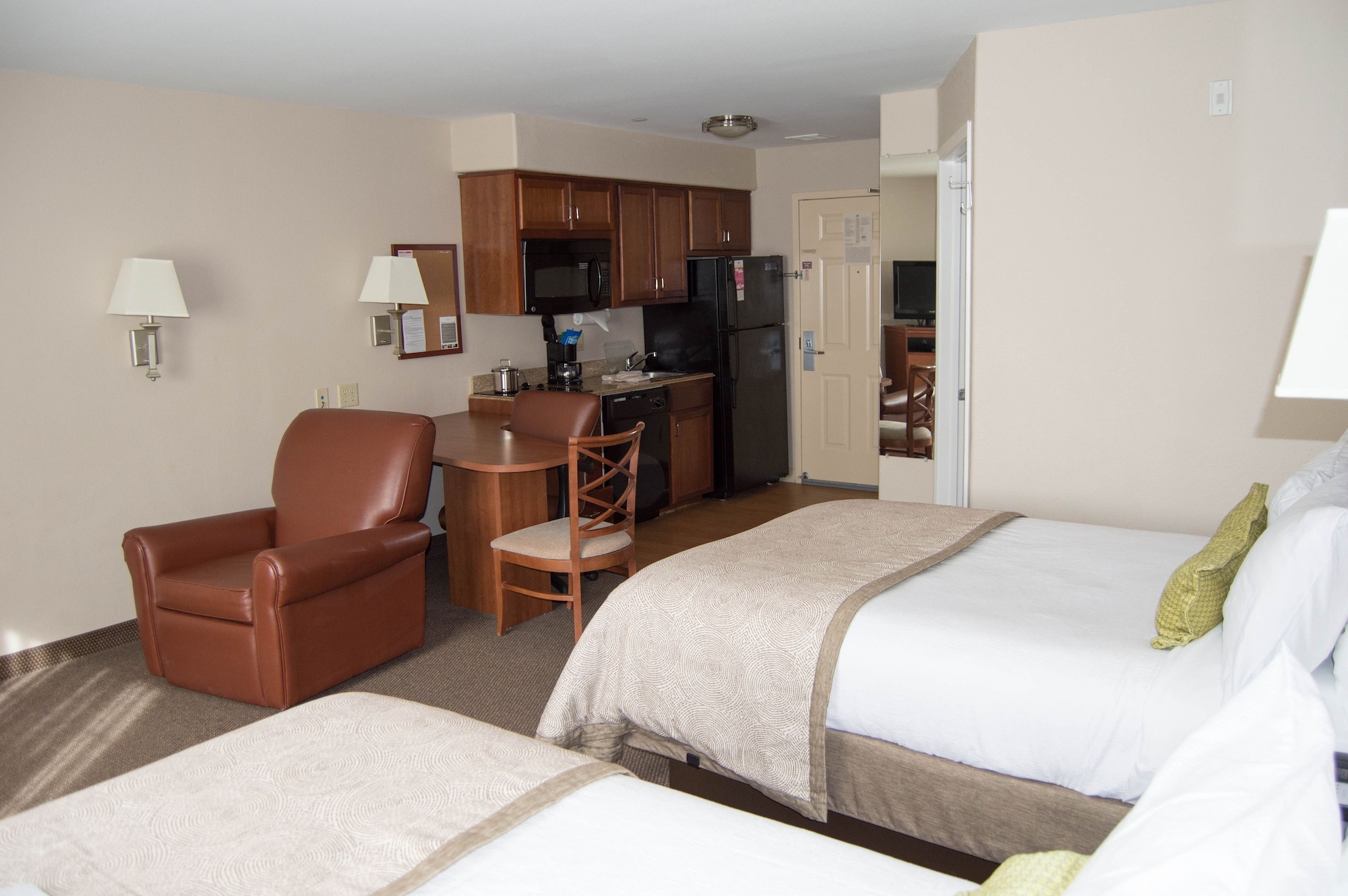 candlewood suites victoria by ihg