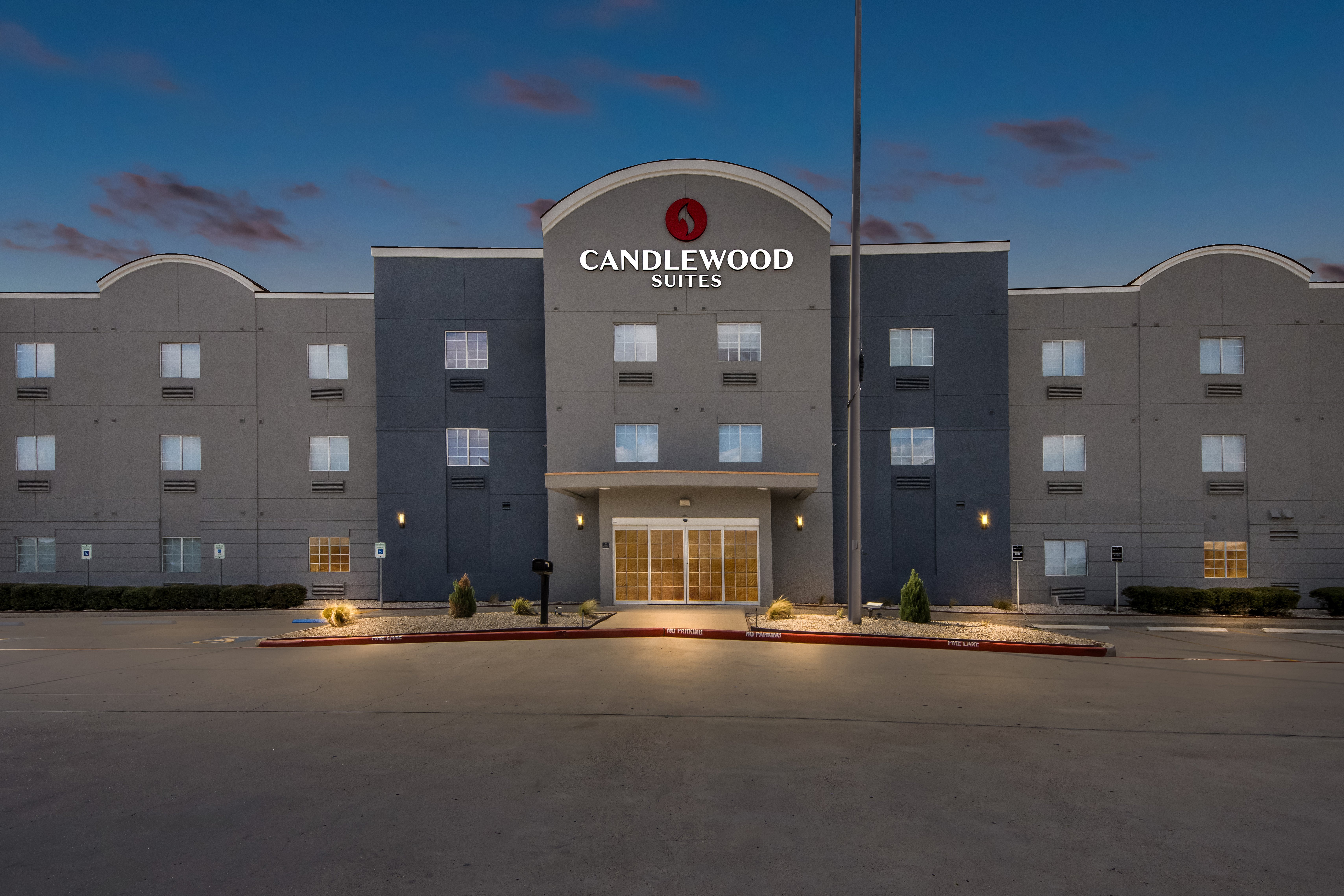 candlewood suites victoria by ihg