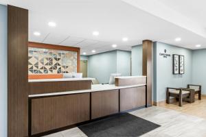 candlewood suites victoria by ihg