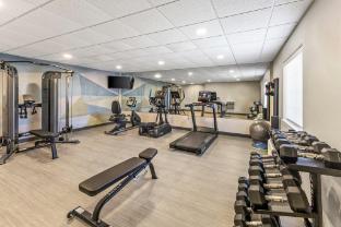 candlewood suites victoria by ihg