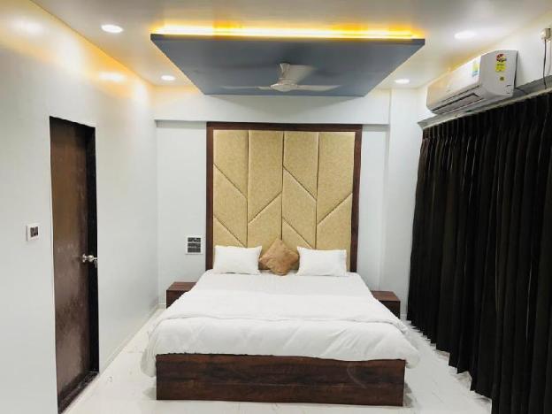 Hotel New City Light,Near Surat Railway Station,2 star