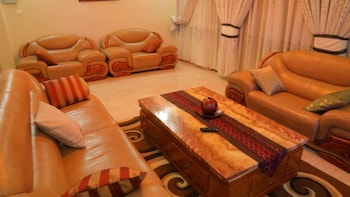 white stone apartment kimihurura