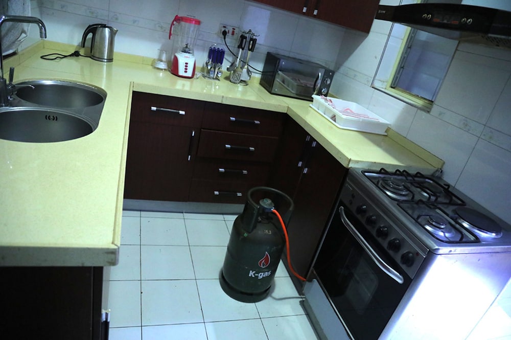 white stone apartment kimihurura
