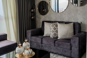 luxury suites gema by cadissa