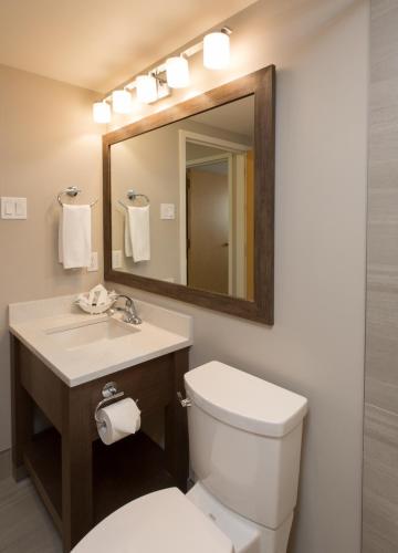 embassy inn