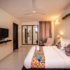 hotel diamond tree saket