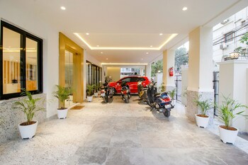 Western Suites,India>>Hyderabad,3 star