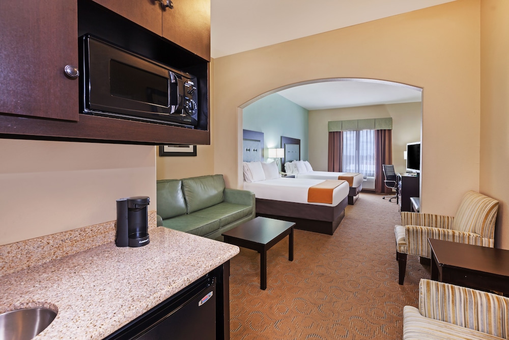 holiday inn express hotel and suites victoria by ihg