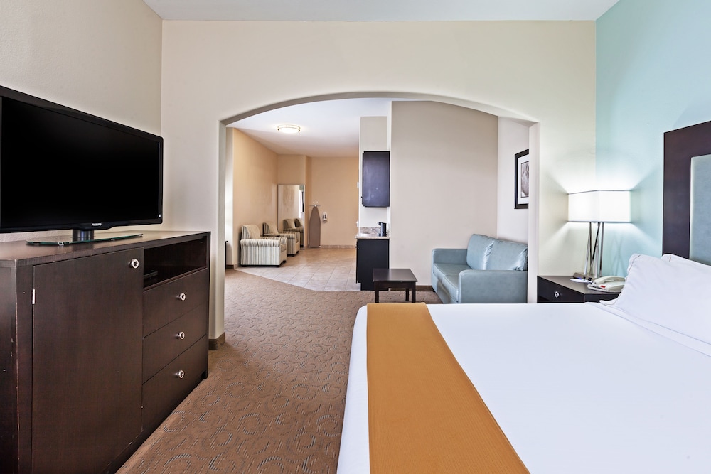 holiday inn express hotel and suites victoria by ihg