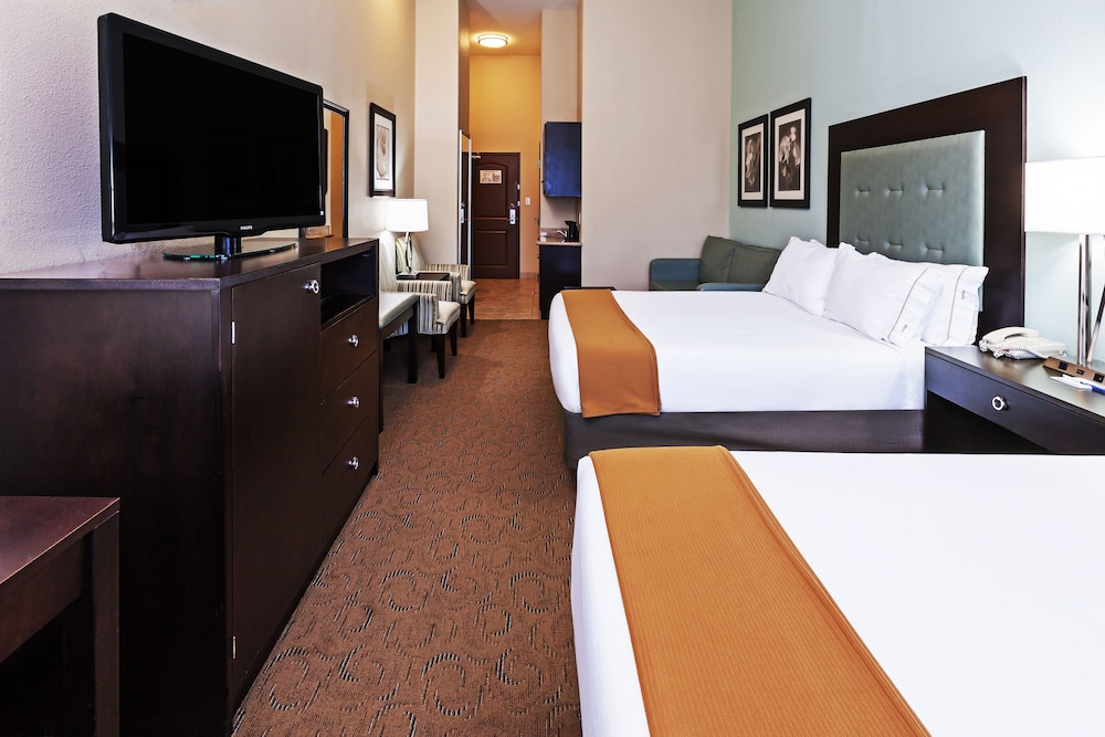 holiday inn express hotel and suites victoria by ihg