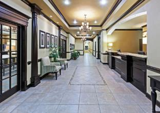holiday inn express hotel and suites victoria by ihg