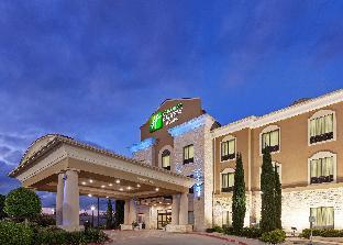 holiday inn express hotel and suites victoria by ihg