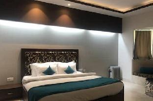 Tivoli Heritage Palace,Dharuhera>>Alwar,4 star