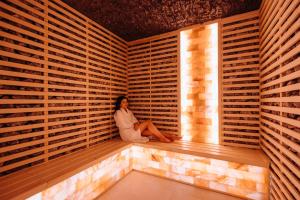 hotel crystal wellness and spa