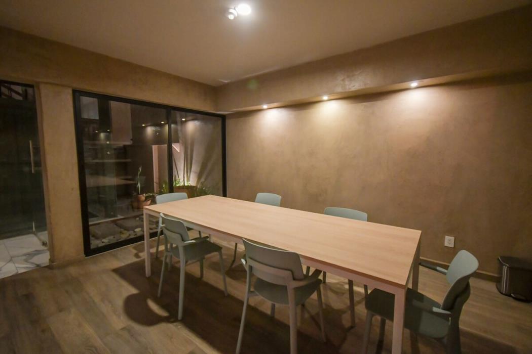 expo satelite hotel and suites