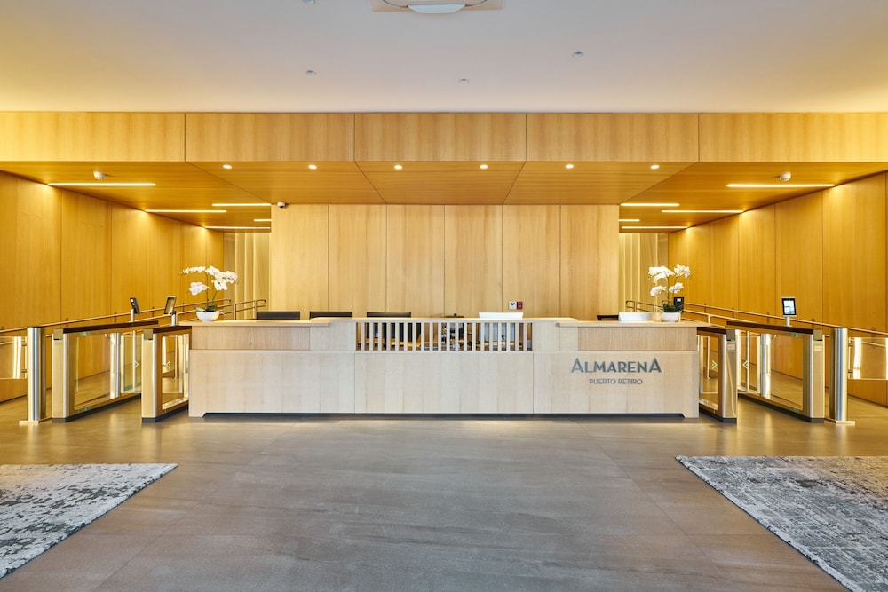 almarena puerto retiro