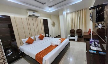 hotel sai mrinalini