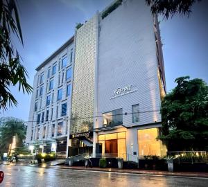 empyrean dhaka city centre