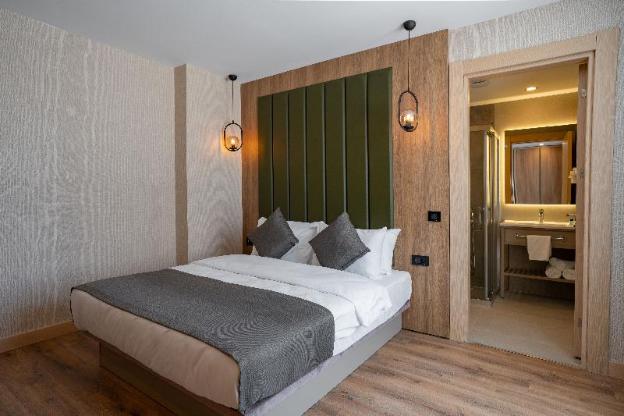 perast city hotel