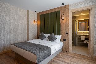 perast city hotel